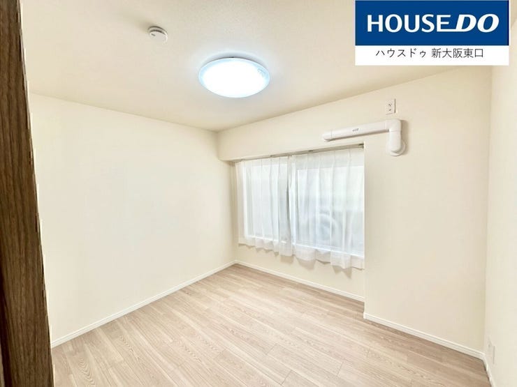 北側の洋室5.6帖。
こちらのもクーラーを設置可