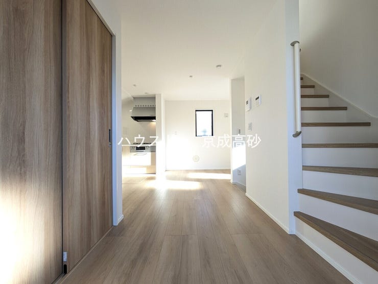 居心地の良い空気感は、暮らしのステージを彩り、心からのやすらぎと満足感を与えてくれます。