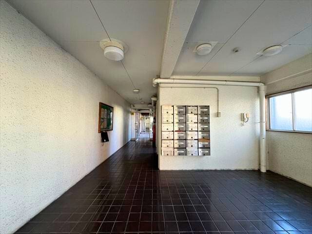 1階ホール・集合ポスト
(2026年2月3日 撮影)