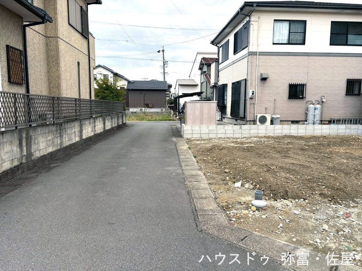 東側公道幅員約4.0m☆