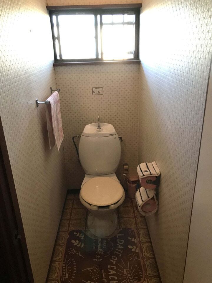 *2階*
1階と2階にトイレを設置。混み合う時間帯もスムーズに使えて、暮らしやすさが広がります。