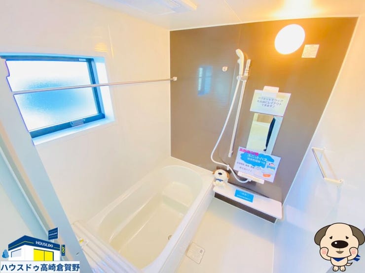 換気がしやすく、朝日の差し込む気持ちの良い空間で一日の疲れを癒やせます。