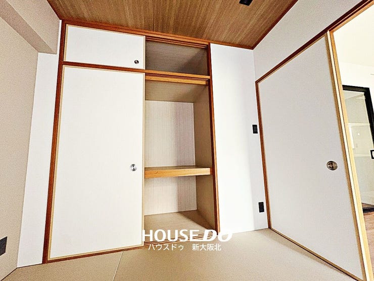 ■押し入れは奥行きがあるので、季節ものの家電や寝具もスッキリと収納できます!