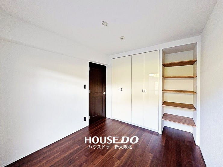 ■全居室収納付き!
■お部屋がスッキリ片付くだけでなく、新しく収納棚を買い足す必要がないので、初期費用が抑えられそうですね!