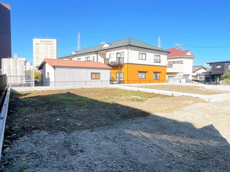 完成前の物件購入が不安な方は、同じ建築会社の別物件を内覧することで
物件の雰囲気を確認できます!
ハウスドゥ小牧味岡店は即対応が可能です!ぜひご相談ください!