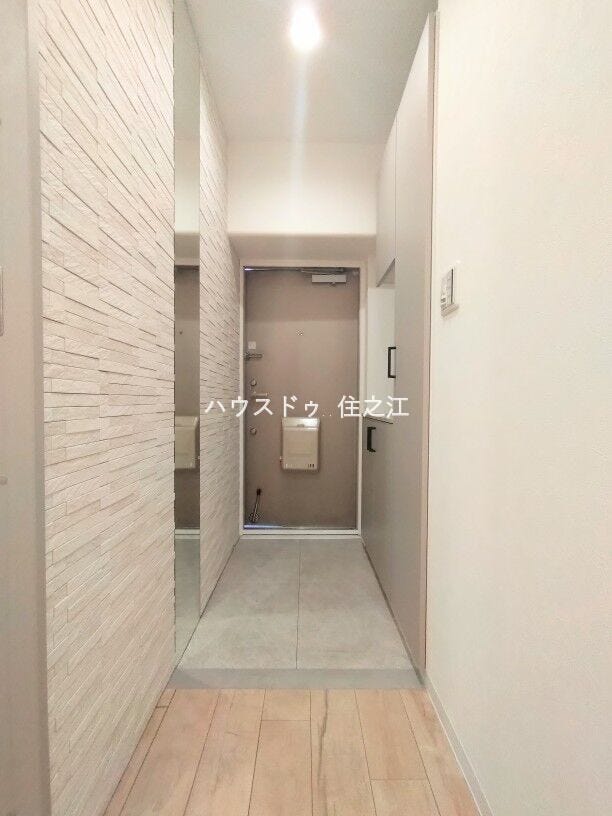 散らかりがちな玄関もスッキリの玄関収納付