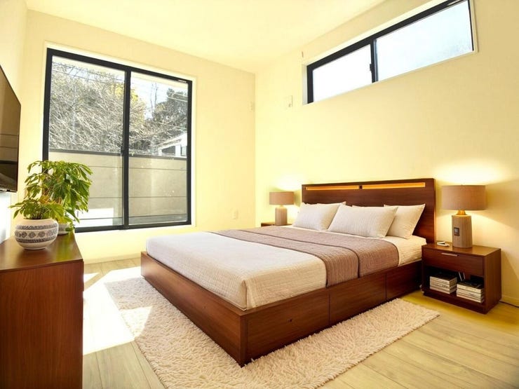 ◎洋室(2/1撮影)
主寝室は広々7.5帖!
南側から入る日差しは暖かく、毎日気持ちよく起きられそうです◎
※家具はCGになります。