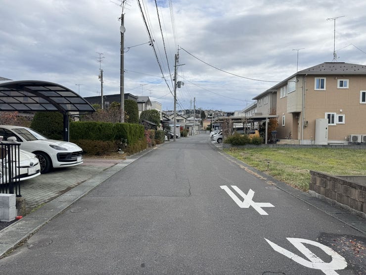 現地(2025年11月)撮影
◎本日案内可能◎
完成済みですので、ごゆっくりご内覧いただけます。お気軽にお問い合わせくださいませ♪