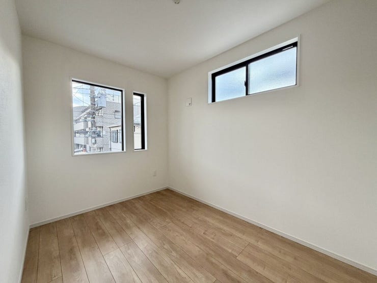 〈4.9帖〉南から明るい光が射し込む陽だまり空間♪