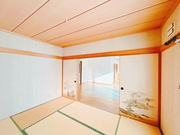 【現況】6帖和室別アングル