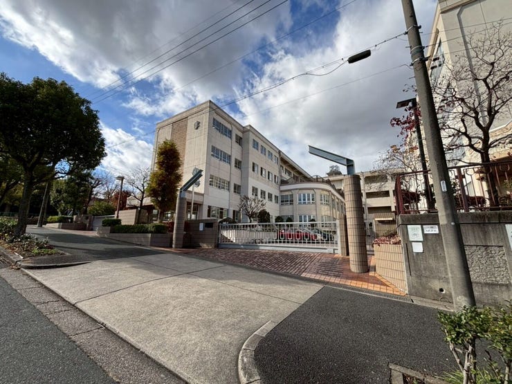 名古屋市立左京山中学校 徒歩22分(約1700m)