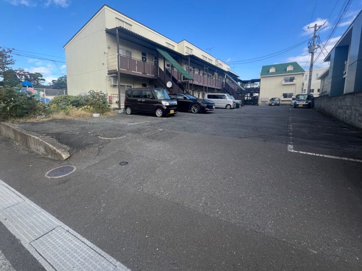 現地(2025年10月)撮影
◎現地案内予約受付中!◎
詳細は、ハウスドゥ 八戸田向までお気軽にお問い合わせくださいませ♪