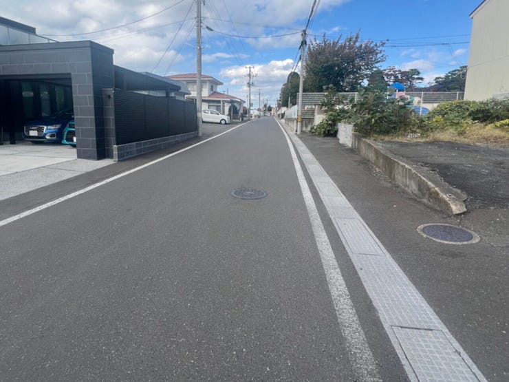 現地(2025年10月)撮影
◎現地案内予約受付中!◎
詳細は、ハウスドゥ 八戸田向までお気軽にお問い合わせくださいませ♪