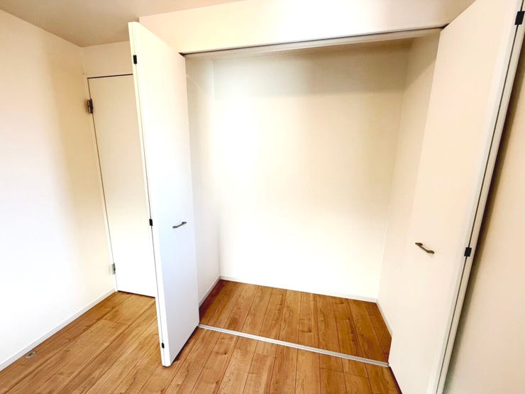◎収納:2号棟(12/5撮影)
全居室収納付!たっぷりの収納スペースで快適に暮らせそうです !