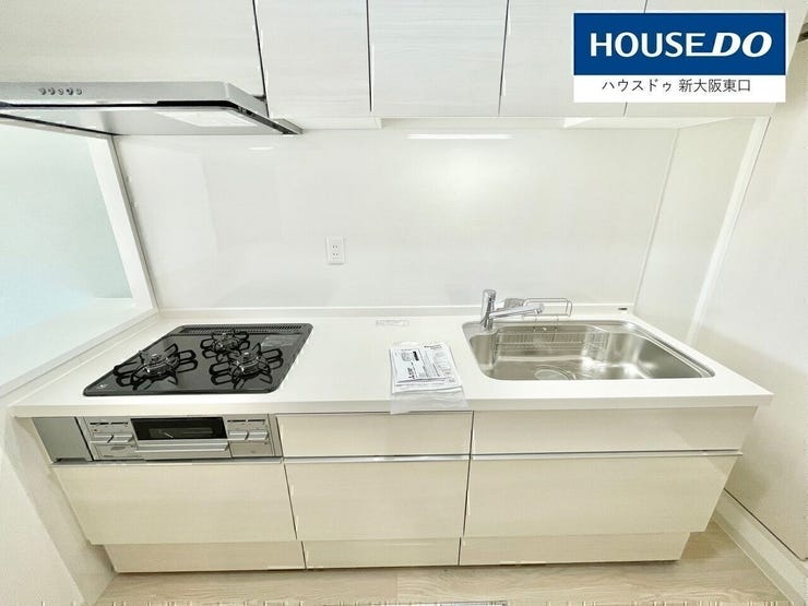 システムキッチンでグリル付き!収納も豊富です★