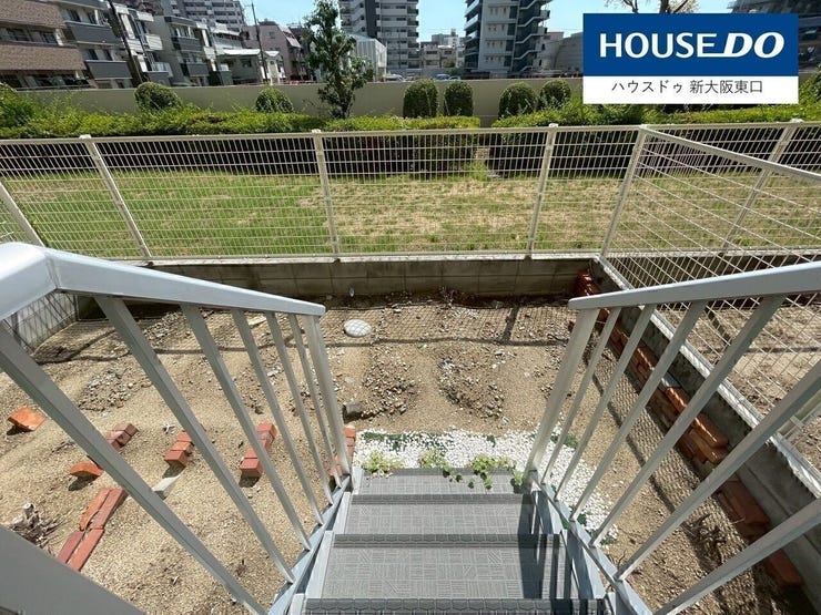 日当たり良好な専用庭付!