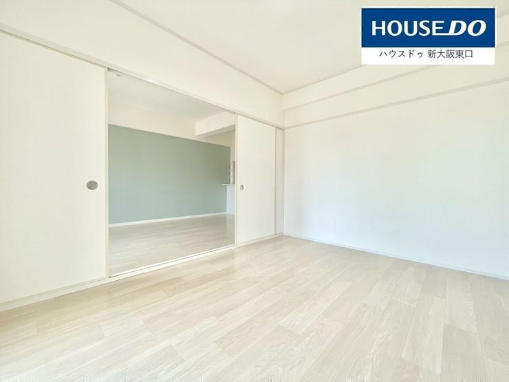 6帖洋室★
LDKに抜けるのでより広く感じますね♪