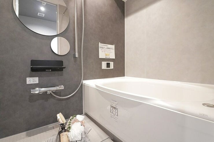 浴室乾燥機・追い炊き付きのユニットバス