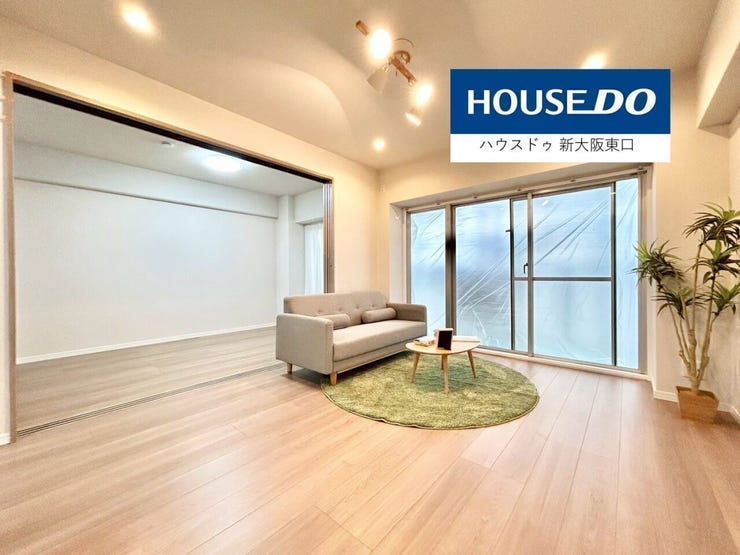 南向きのバルコニーがあり5.5帖の子供部屋がある15.5帖のLDKです。