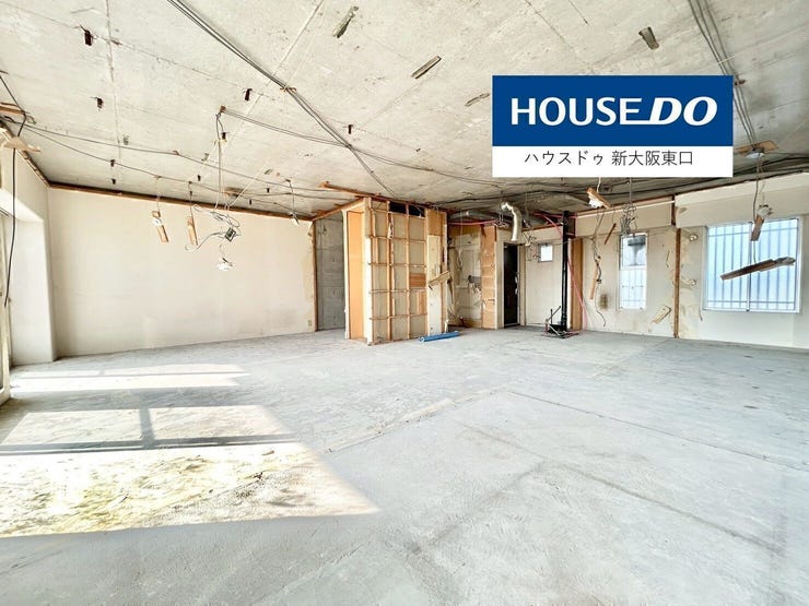 【外観】
鉄骨鉄筋コンクリート造15階建て 総戸数102戸
1987年7月築