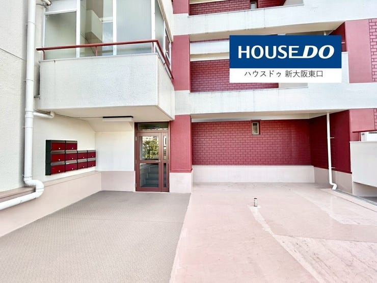 広くて明るいエントランス