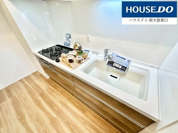 5.5帖洋室★
小窓付き