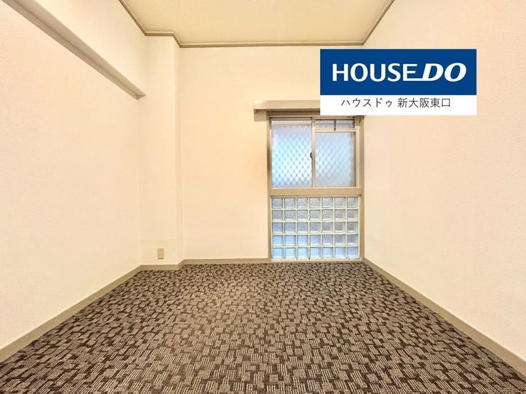 西向きの窓がある5.2帖の子供部屋です。