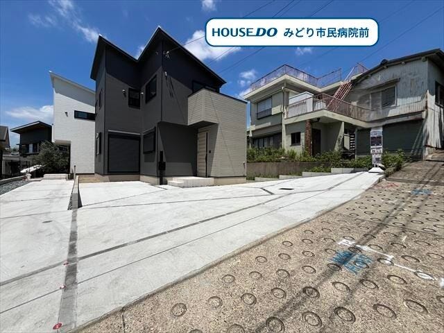 ・名古屋市立東丘小学校まで徒歩9分(約690m)
・名古屋市立東陵中学校まで徒歩14分(約1100m)