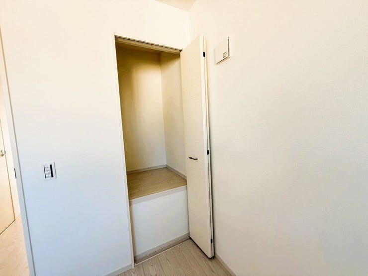 【Kids Room】
24時間換気システム全部屋標準設置!クローゼットあり!全部屋収納付きです!