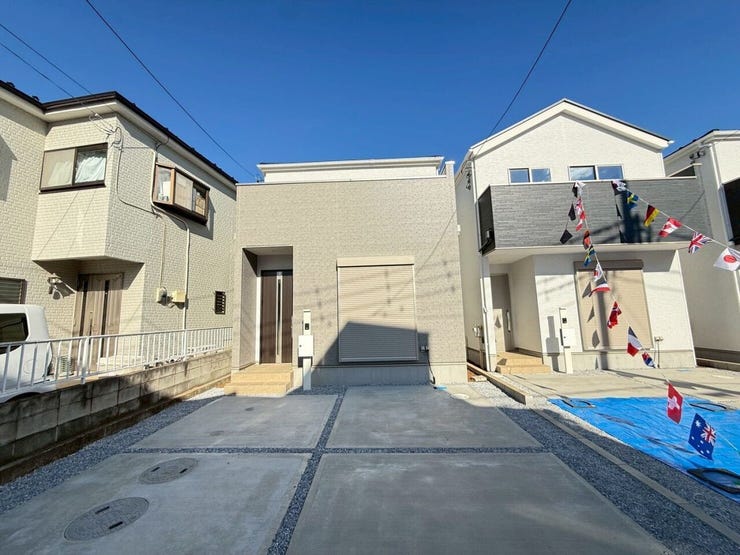 【Exterior】
近隣物件も合わせてご案内可能!いつでもお気軽にお電話お問い合わせください!