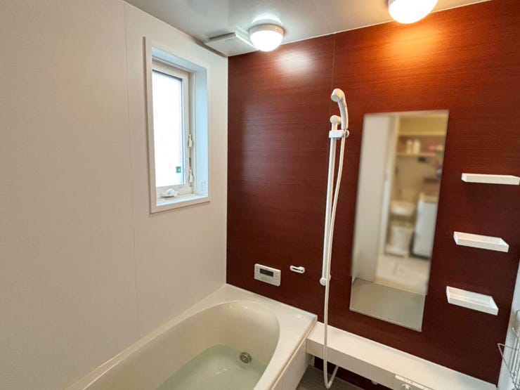 室内(2025年12月)撮影
◎現地案内予約受付中!◎
1坪タイプの浴室は足を伸ばして日々の疲れをリフレッシュできます♪