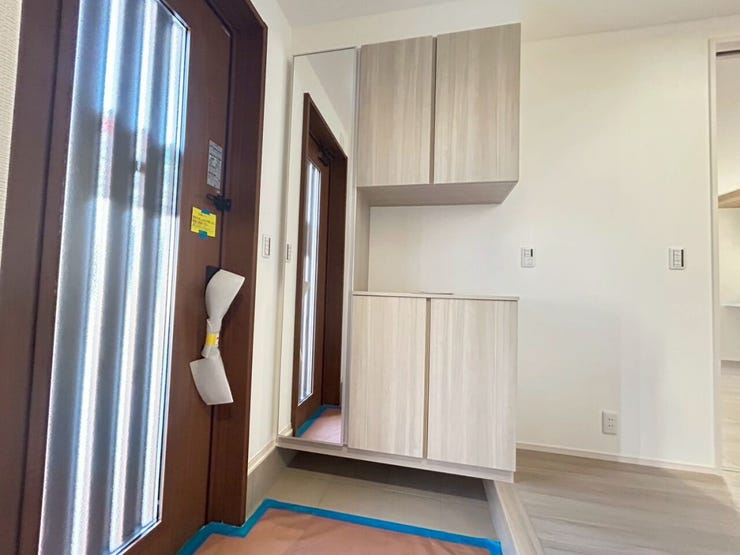 ・玄関横にシューズボックスがついているので、片付いた玄関がキープできます