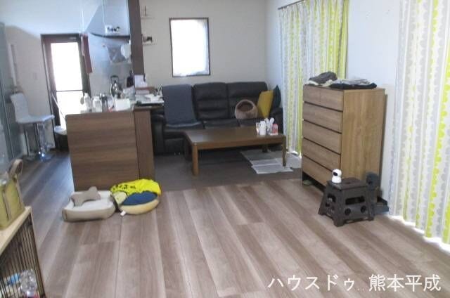 17帖の広々リビングです。