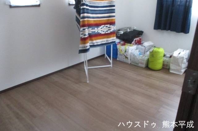 各部屋に1つずつ収納スペースがあります