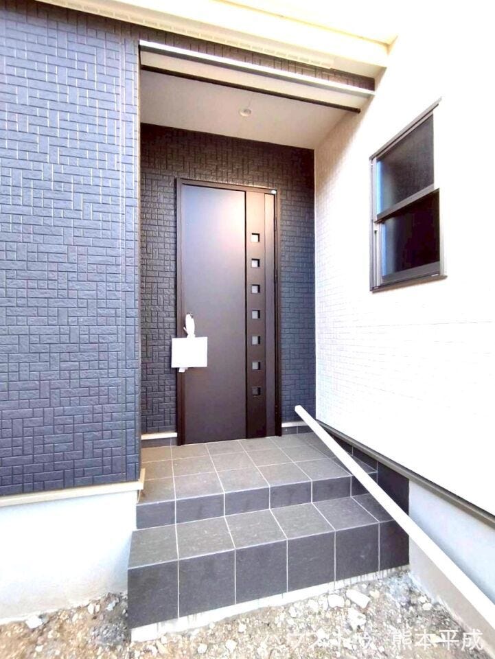 高級感のある玄関ドア