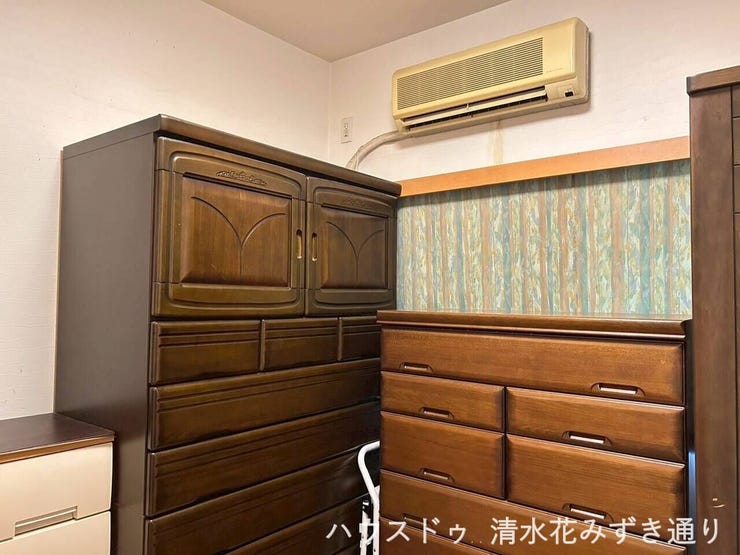 リフォーム前の内観の様子です(^O^)/