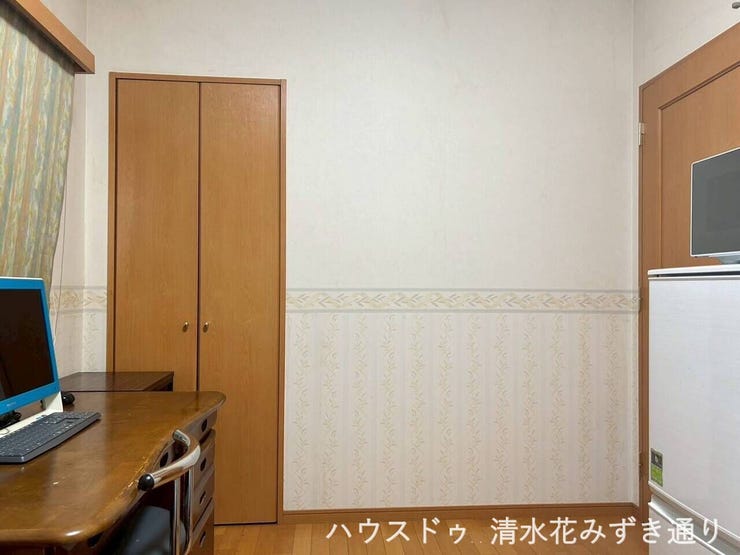 リフォーム前の内観の様子です(^O^)/