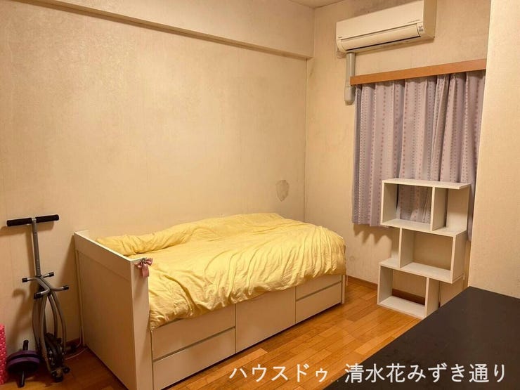 リフォーム前の内観の様子です(^O^)/