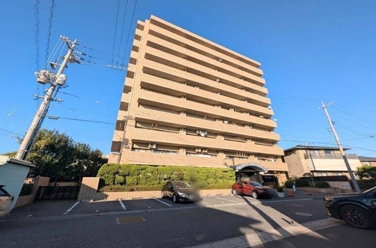 【外観】
◆全室エアコン設置可能!
◆眺望良好な3LDKリフォーム物件です♪
◆便利な宅配ボックスあり!