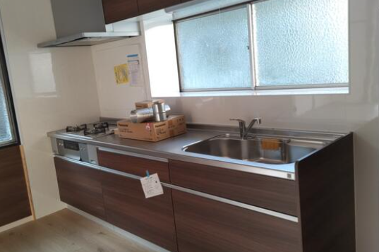 広々とした調理スペース! 家族みんなでお料理を楽しめます!