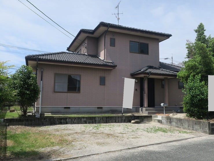 【外観】
リフォーム前