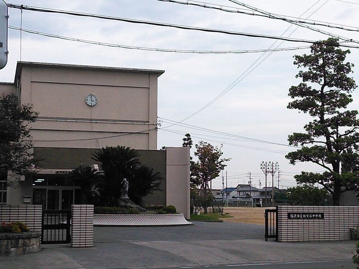 稲沢市立祖父江中学校まで1877m 徒歩24分