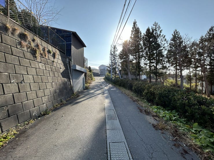 現地(2025年11月)撮影
◎本日内覧可能◎
ご内覧をご希望の際は、ハウスドゥ 八戸下長までお気軽にお問い合わせくださいませ♪