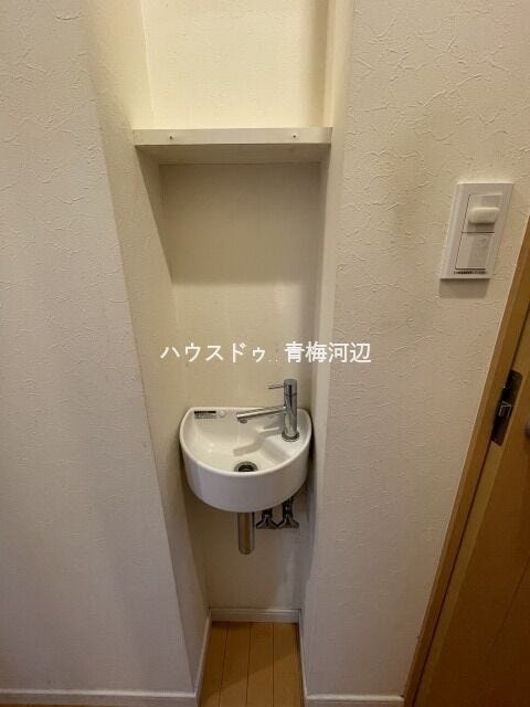 1階手洗い場