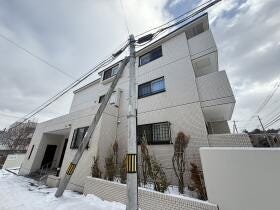 札幌市中央区宮の森一条９丁目