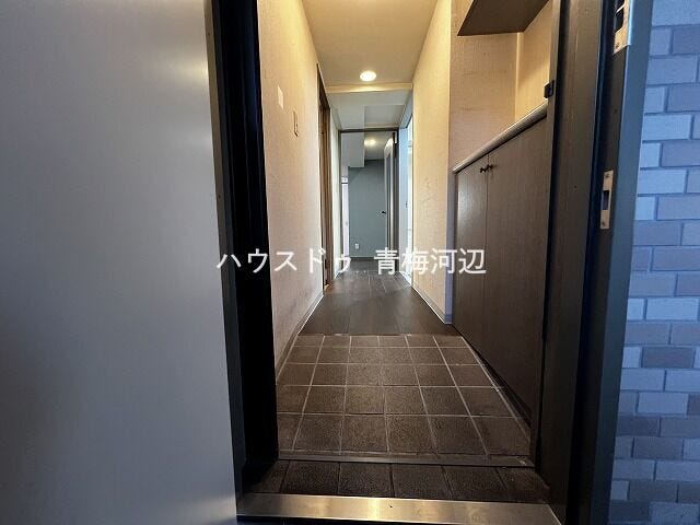 玄関:段差がないので、車椅子の方でも安心して室内に入ることができます!