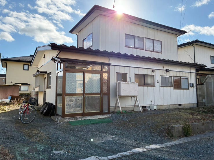 現地(2025年12月)撮影
◎建築条件無し◎
詳細は、ハウスドゥ 八戸市庁前までお気軽にお問い合わせくださいませ♪