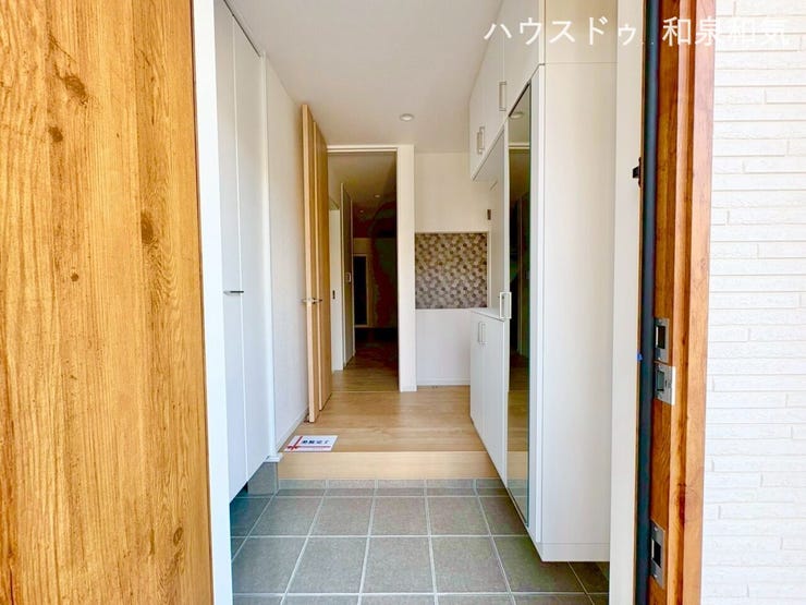 大きなシューズボックス