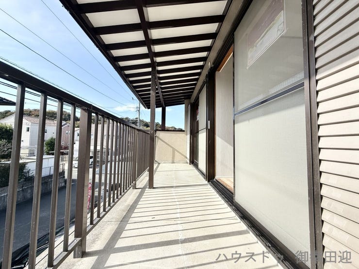 ■□■空の下の開放的な特等席■□■日光浴や読書、外の空気を感じながらリフレッシュ。暮らしを豊かにする、もう一つの心地よい空間です