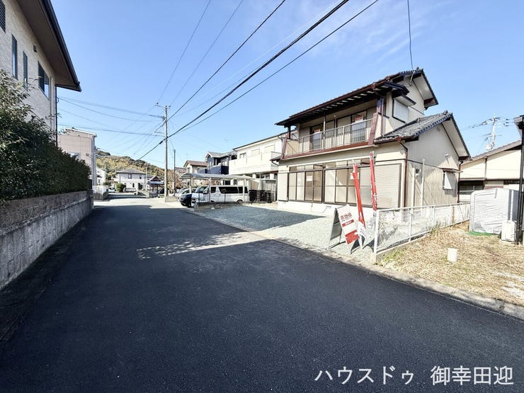 ■□■理想を叶える、新しい暮らしの舞台■□■高いデザイン性と機能性を兼ね備えた住まい。ここで、家族の新しい物語が始まります